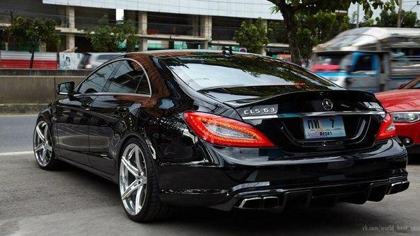 Mercedes Benz CLS 63 AMG