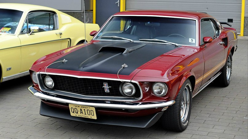 Ford Mustang Mach 1