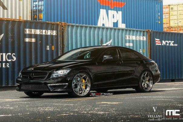 Mercedes-Benz CLS 63 AMG - 2