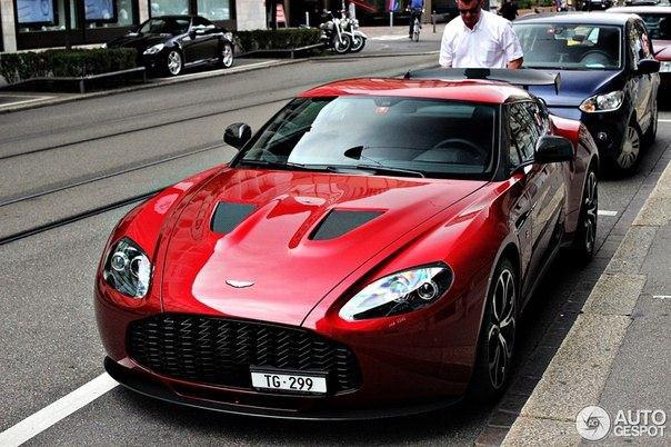 Aston Martin V12 Zagato