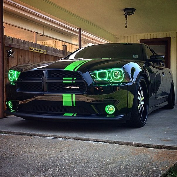 Dodge Charger - 3