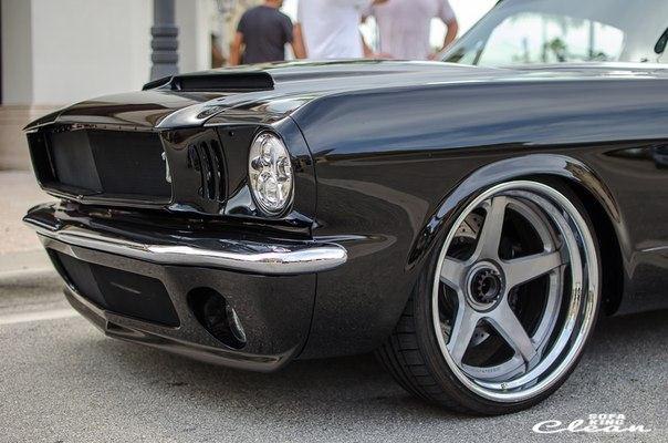 Ford Mustang 66' Fastback - 3