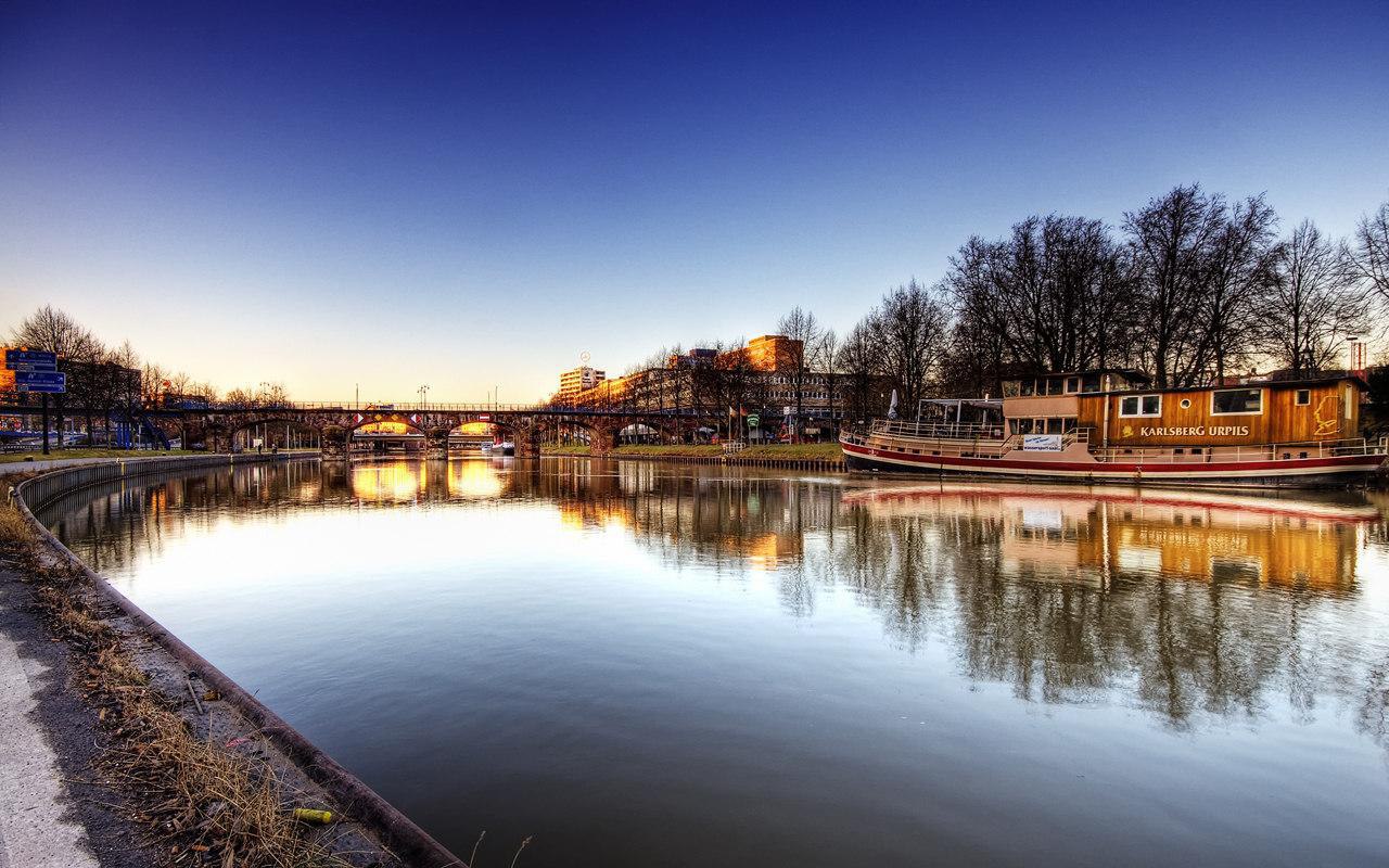     (Saarbrucken).       ... - 9