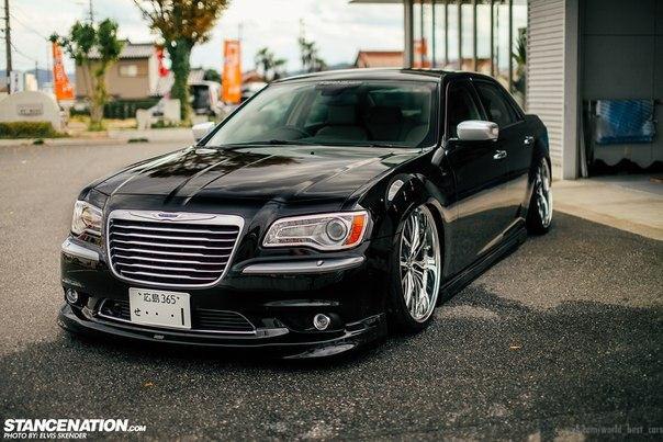 Chrysler 300C. - 7