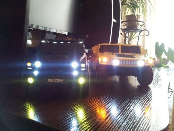   HUMMER H2 XENON - 10