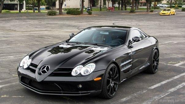 Mercedes-Benz SLR McLaren
