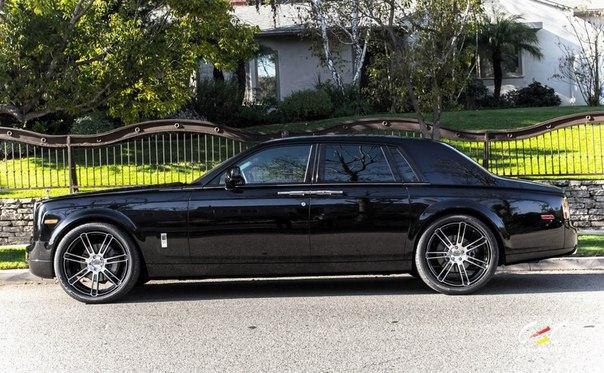 Rolls-Royce Phantom Series II.6.7L V12: 453 .. : 720 : ... - 4