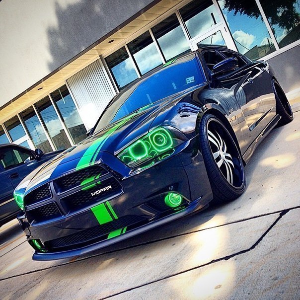 Dodge Charger - 5