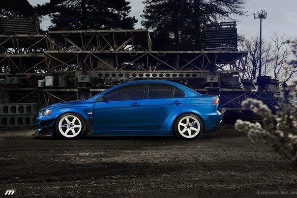 Mitsubishi Lancer Evolution X  Subaru Impreza WRX STi. - 4