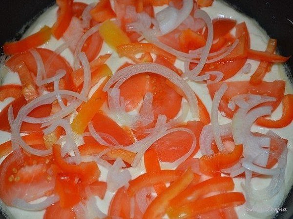Пицца "Быстрее просто не бывает", жаренная на сковороде.Ингредиенты:Тесто: 4 ст. л. ... - 2