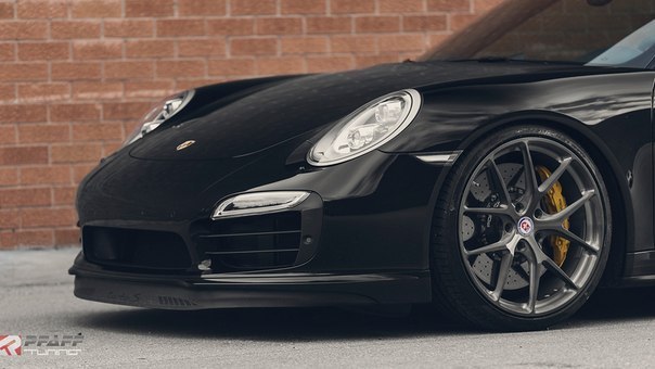 Porsche 911 Turbo S (991) on HRE P101 Wheels - 4