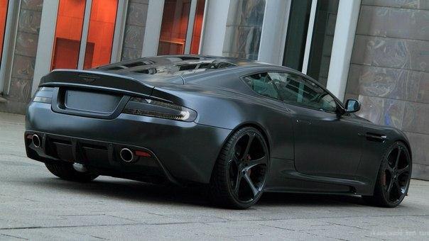 Aston Martin DBS