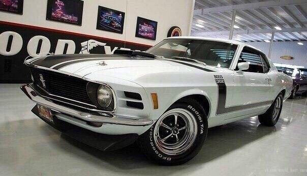 Ford Mustang Boss 302, 1970.  -  V8 (4951 )  - 294 ..   ... - 3