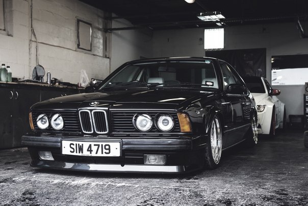 BMW 635 CSi. - 4