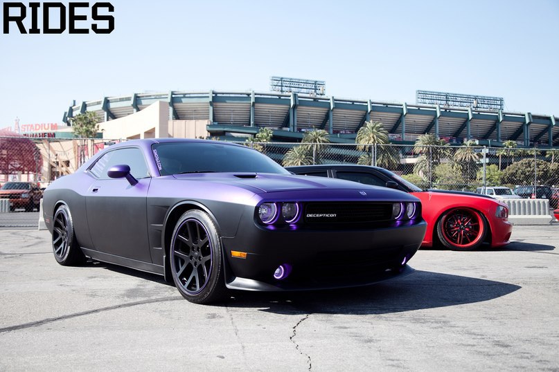 Dodge Challenger Decepticon.