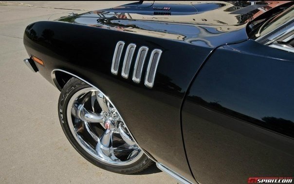 Plymouth Barracuda 383 Coupe - 2