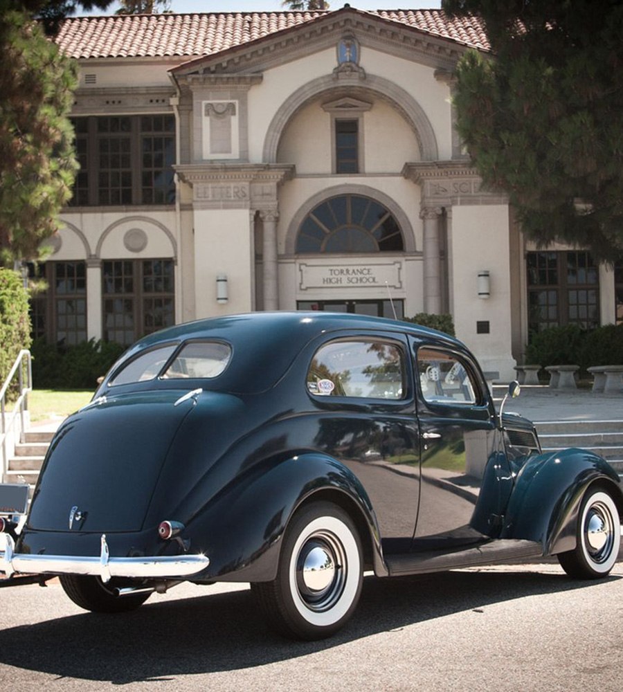 1937 Ford V8 Standard Tudor Sedan