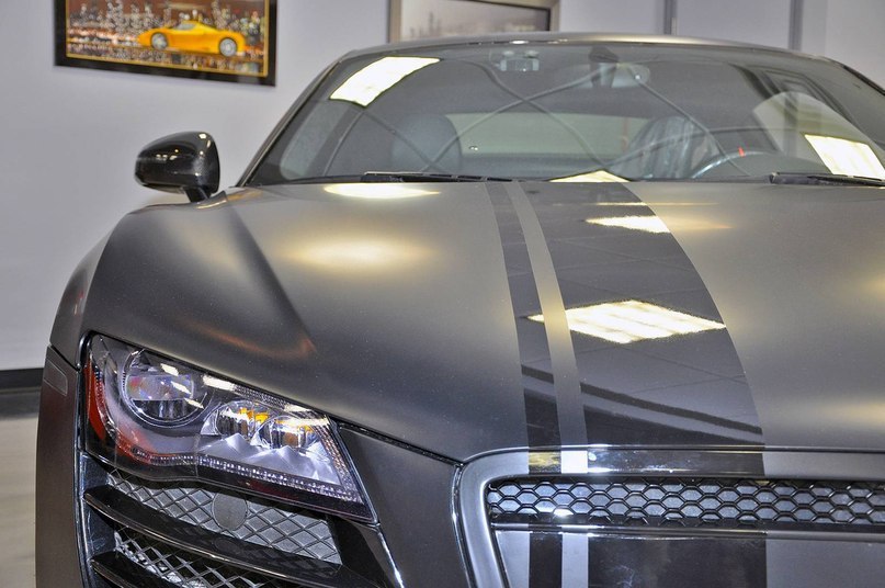 Evil 800hp Matte Black Audi R8 by VF Engineering. - 2