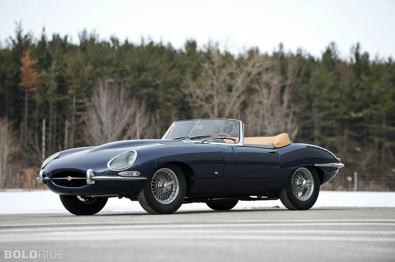 1961 Jaguar Series 1 E-Type Roadster.