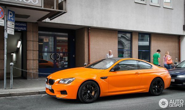 BMW M6 F13.: V8 4.4 twin turbo: 4.4 : 560 .. : 680 ... - 4