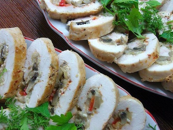 Куриные рулетики с грибами.Вкусное и лёгкое, праздничное блюдо, которое обязательно украсит ваш ... - 10