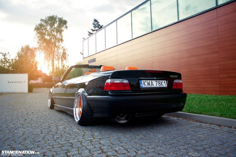 BMW 328i E36 convertible. - 2