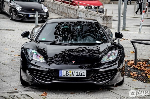 McLaren 12CMcLaren MP4-12C - 3