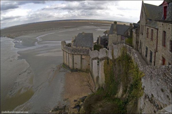 - -- ().-- (. Mont Saint-Michel    ... - 5