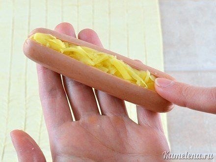 Рецепт на скорую руку. Сосиски в тесте.Простая и неизменно вкусная выпечка с ... - 2