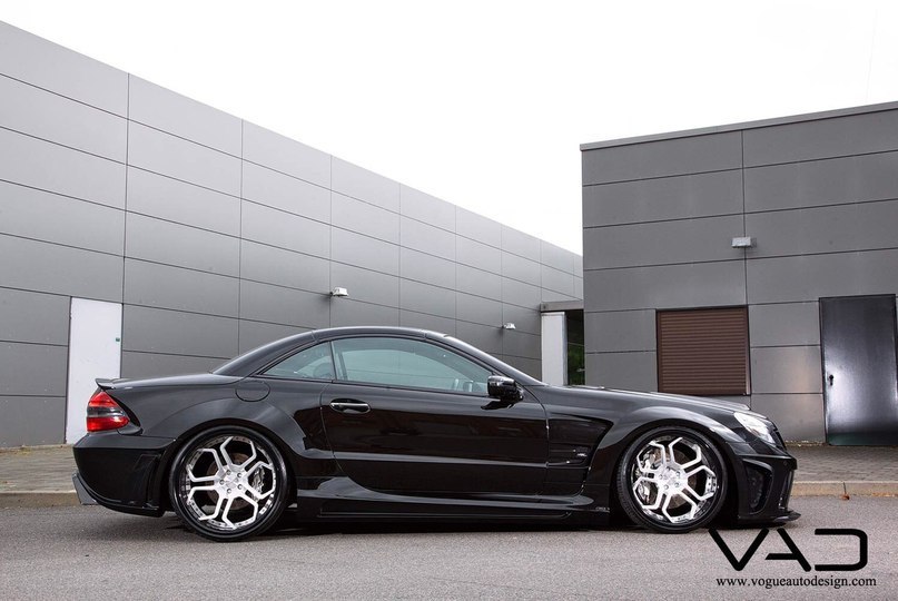 Mercedes SL65. - 3
