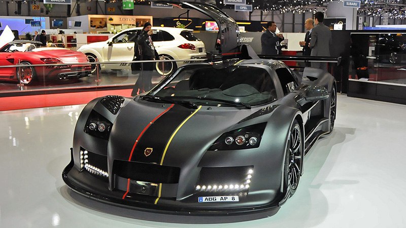 Gumpert Apollo Enarged