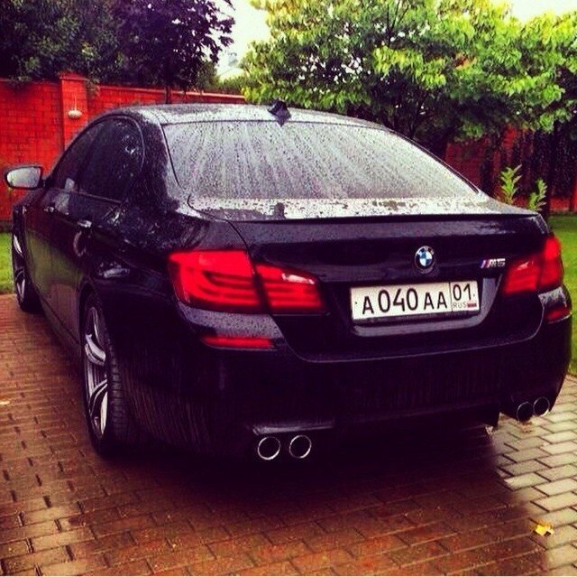 BMW M5 F10