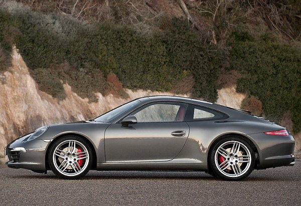 Porsche 911 Carrera S - 5