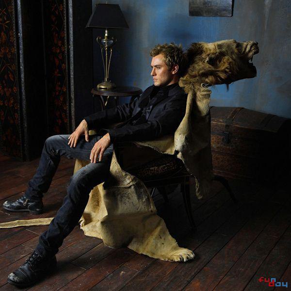      Tom Munro - 12