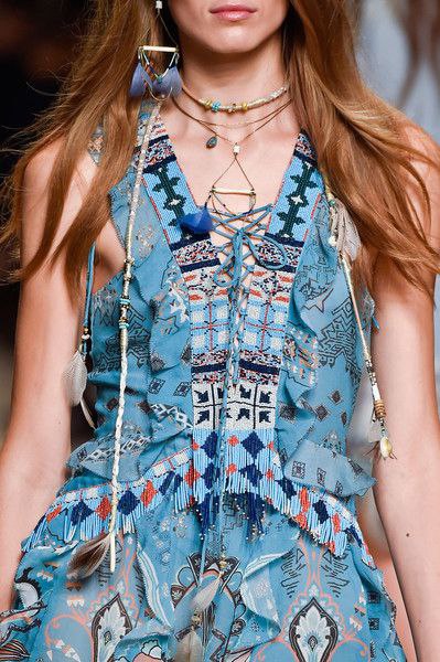 https://fotostrana.ru/away?to=/sl/S0v3 Etro at Milan '15 #__@sewing_school - 2