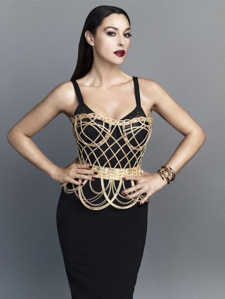Monica Bellucci in Dolce & Gabbana by Alvaro Beamud Cortes - 2