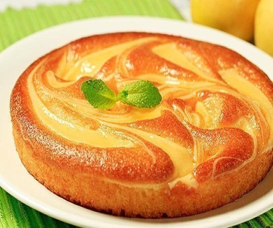Вкусная творожная запеканка.Вам потребуется:-500 г творога-3 яйца (разделить желтки и белки)-5 ст. ...