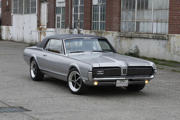 1967 Mercury Cougar - 8