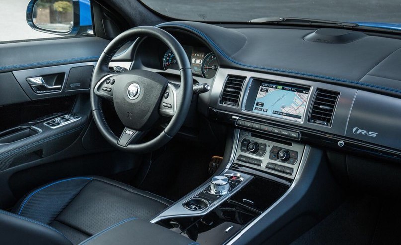 Jaguar XFR-S Sportbrake.: V8 : 5 000 . (110 ..  ) ... - 2