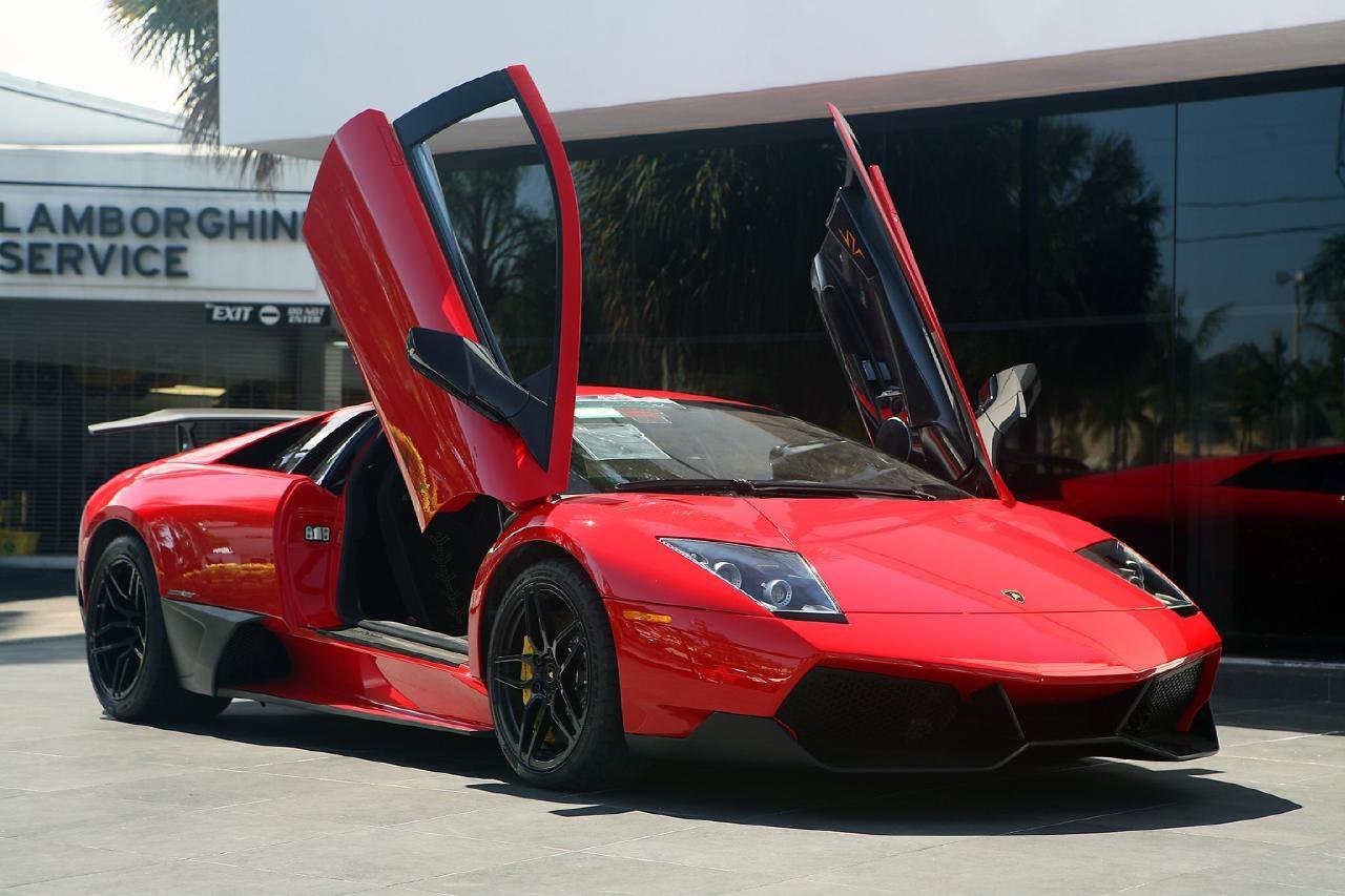 Lamborghini Murcielago LP670-4 SV