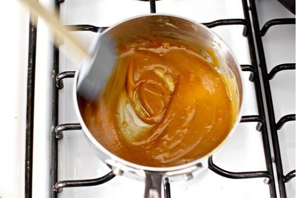 Блинный торт из бананов с йогуртом и глазурью из грецкого ореха.Ингредиенты:Банановые ... - 8