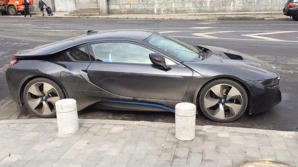 BMW i8 - 4