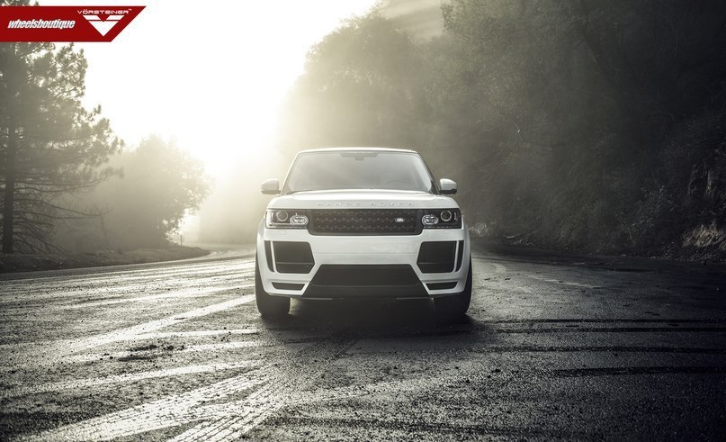 Range Rover.