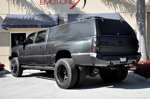 Chevrolet Silverado 3500 4x4 Crew Cab. - 5