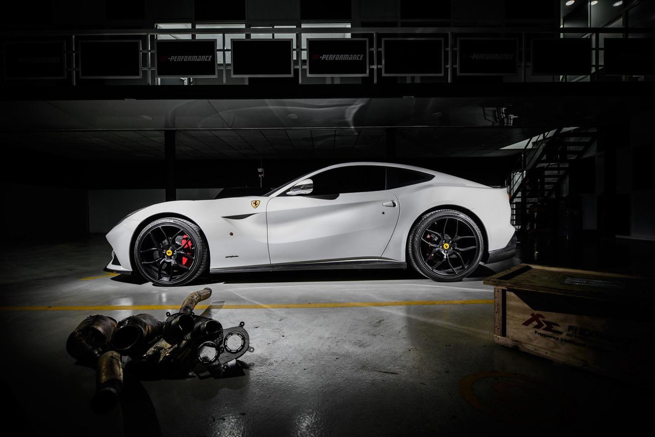 Ferrari F12 Berlinetta    PP-Performance - 2