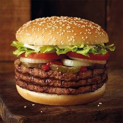 Скачай приложение в Play Маркет BURGER KING RUS введи промо код 680103 и получи секретный купон на ...