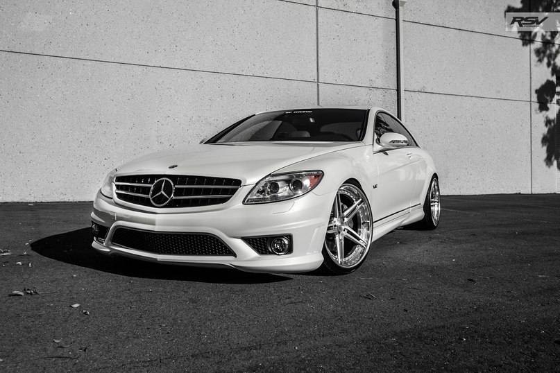 Mercedes-Benz CL 600. - 6