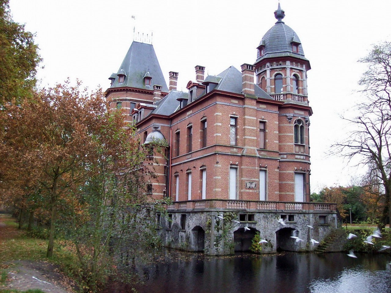 BOUUAERT Castle Belgium