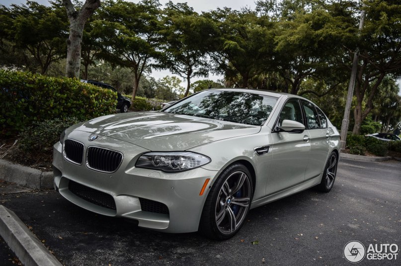 BMW M5 F10 - 3