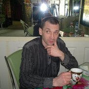 Aleksandr, 49 , 